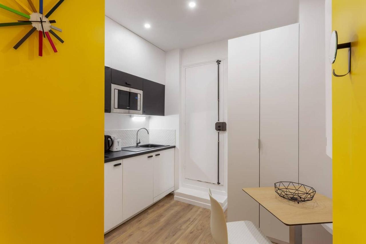 Chic Saint-Germain-Des-Pres Studio For 4 - Prime Location Paris Dış mekan fotoğraf